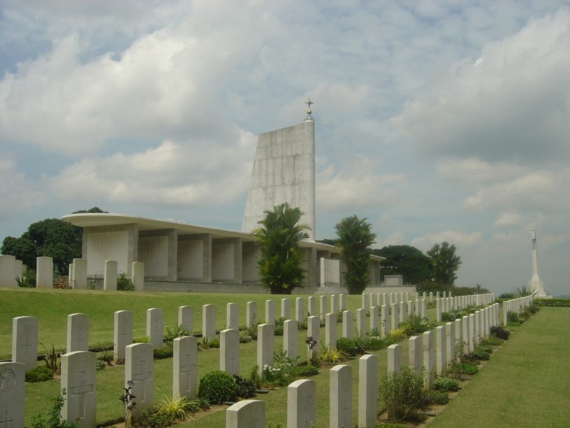 KranjiWarCemeterySingaporeMemorial.jpg